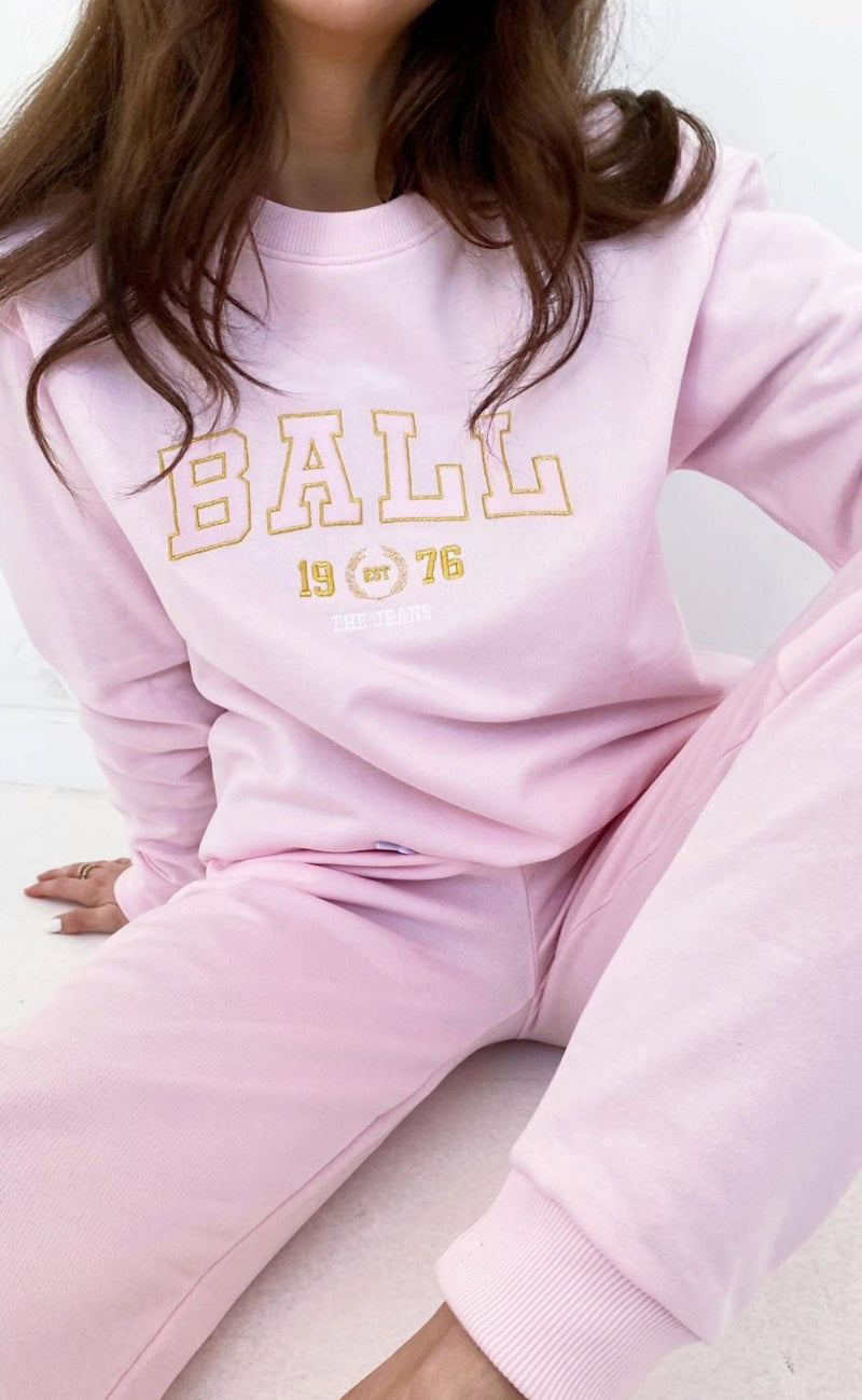 BALL Original Sweatshirt - L. Taylor - Milkshake
