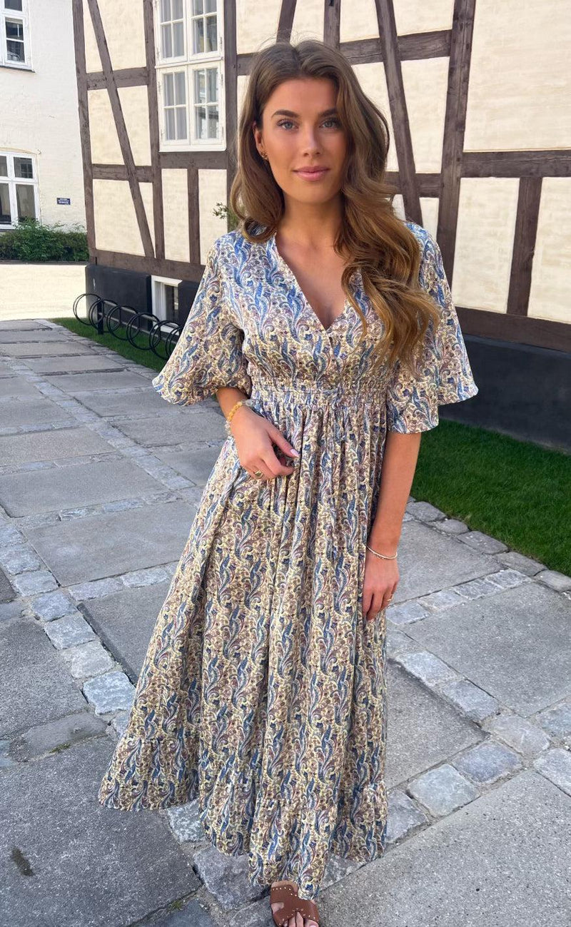 Continue Kjole - Thilde - Yellow Paisley