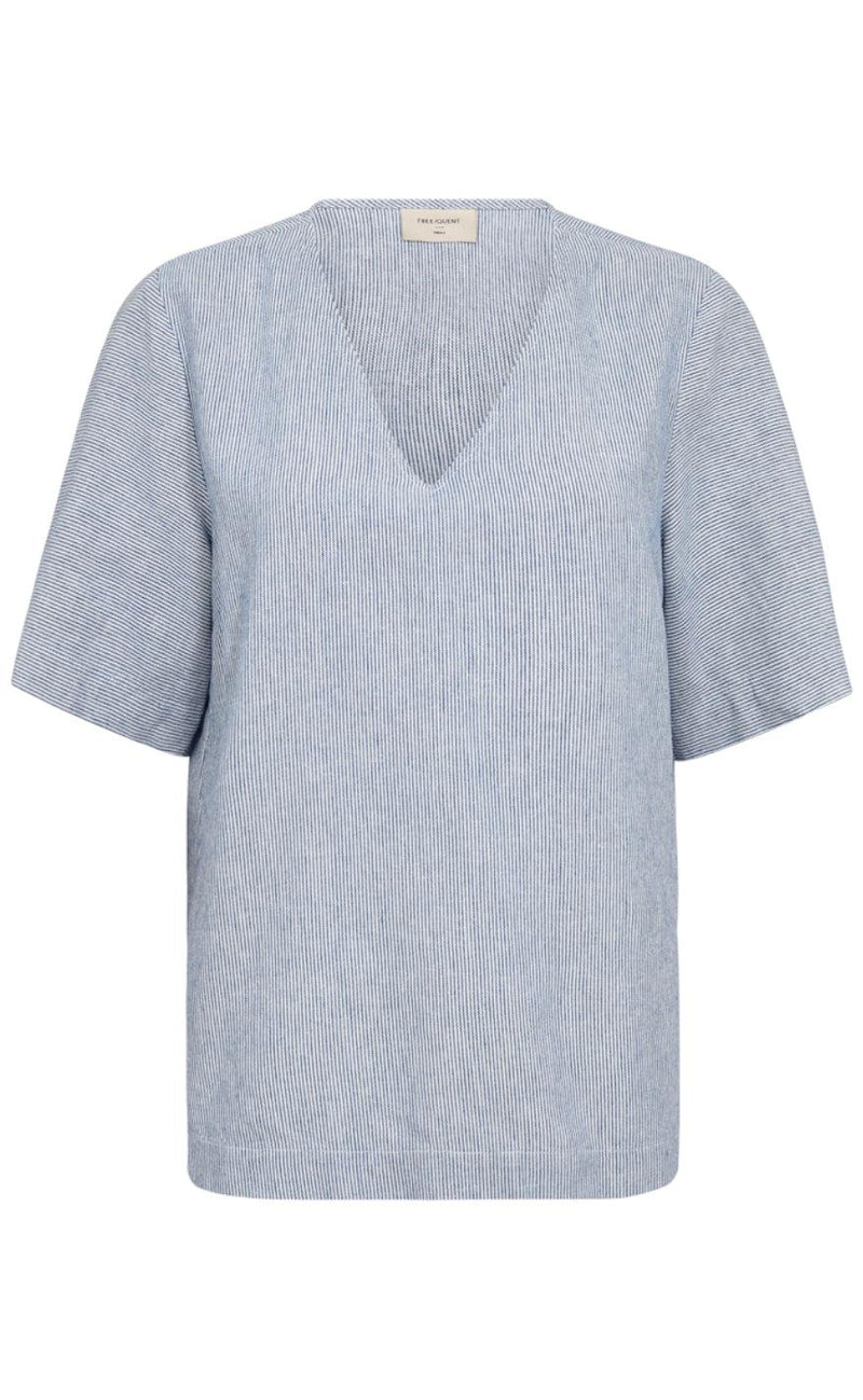 Freequent Bluse - Lava - Off White w. Nebulas Blue