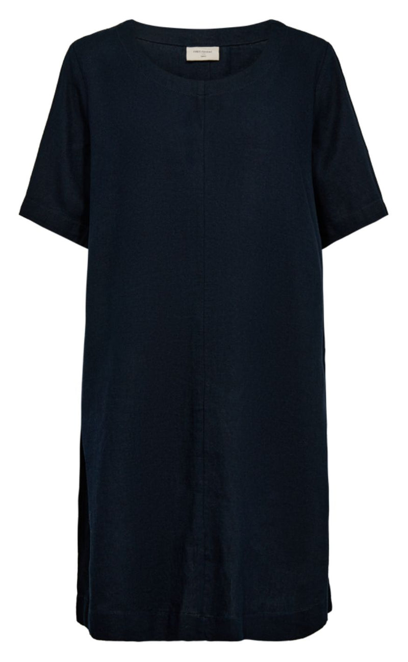Freequent Kjole - Lava Button Back - Navy Blazer