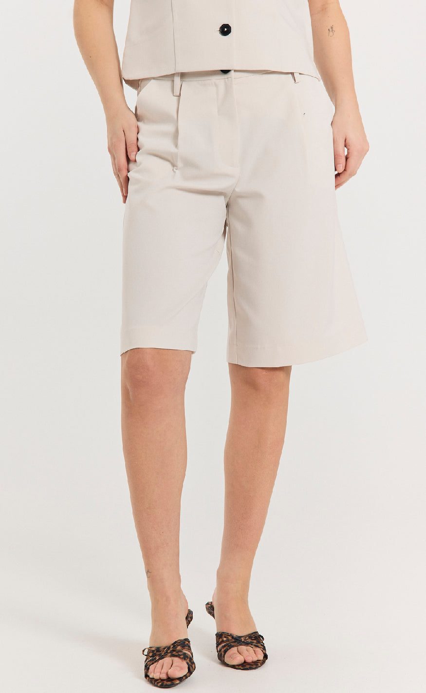 Freequent Shorts - Maeve - Moonbeam