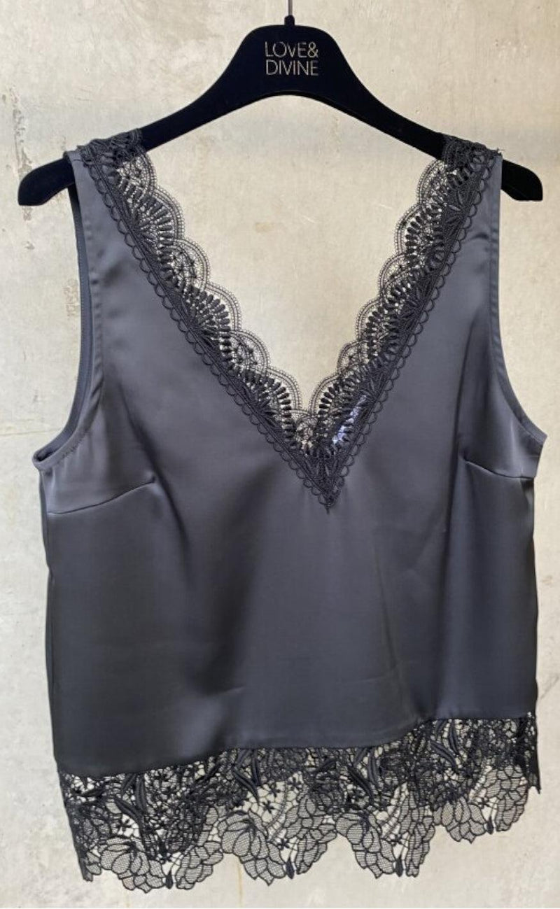 Love & Divine Top - Love1080 - Grey/Black