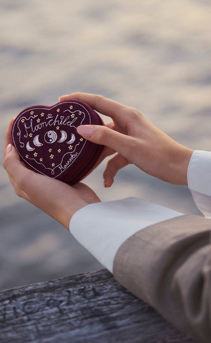 Maanesten Smykkeskrin - Heart - Maroon