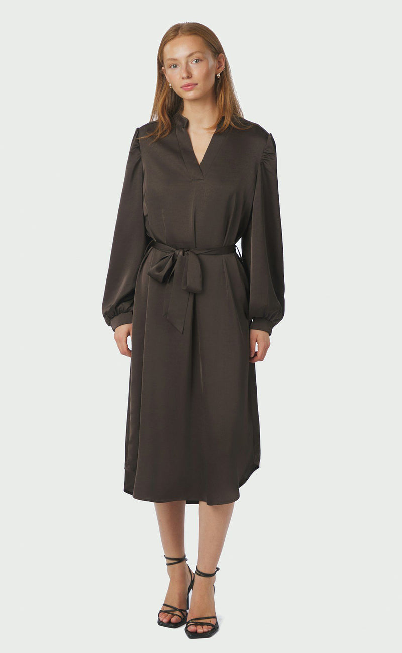 Neo Noir Kjole - Rolana Heavy Sateen - Dark Brown
