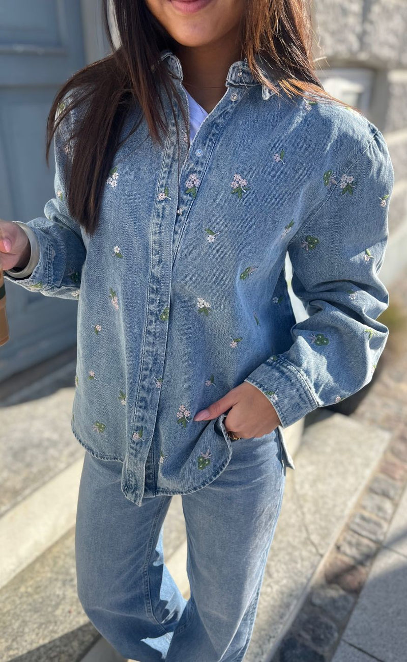 ONLY Skjorte - Vera - Light Blue Denim/Flower