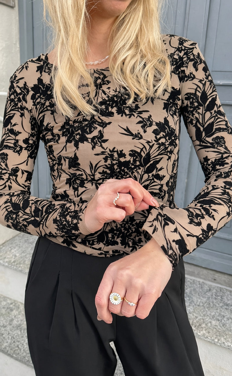 Say INA Copenhagen Bluse - Sophia Mesh - Beige W. Black Flowers