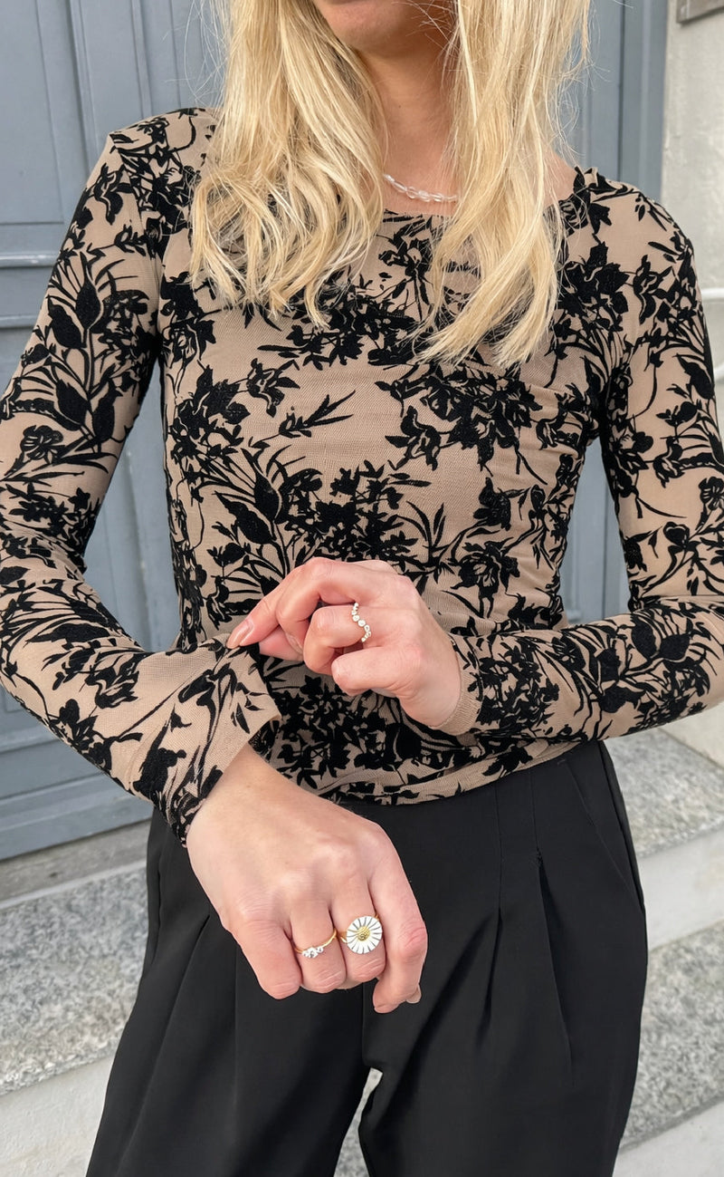 Say INA Copenhagen Bluse - Sophia Mesh - Beige W. Black Flowers