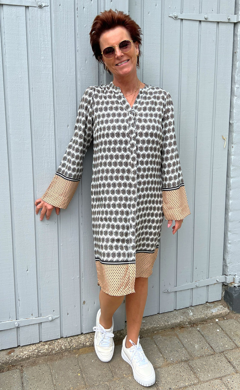 Say INA Copenhagen Kjole - Katia - Beige Print