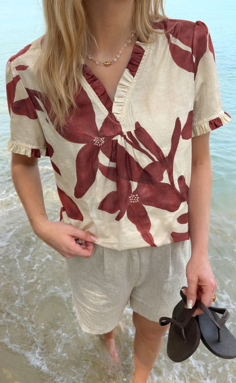 Say INA Copenhagen T-Shirt - Katiah - Off White W. Red Flowers