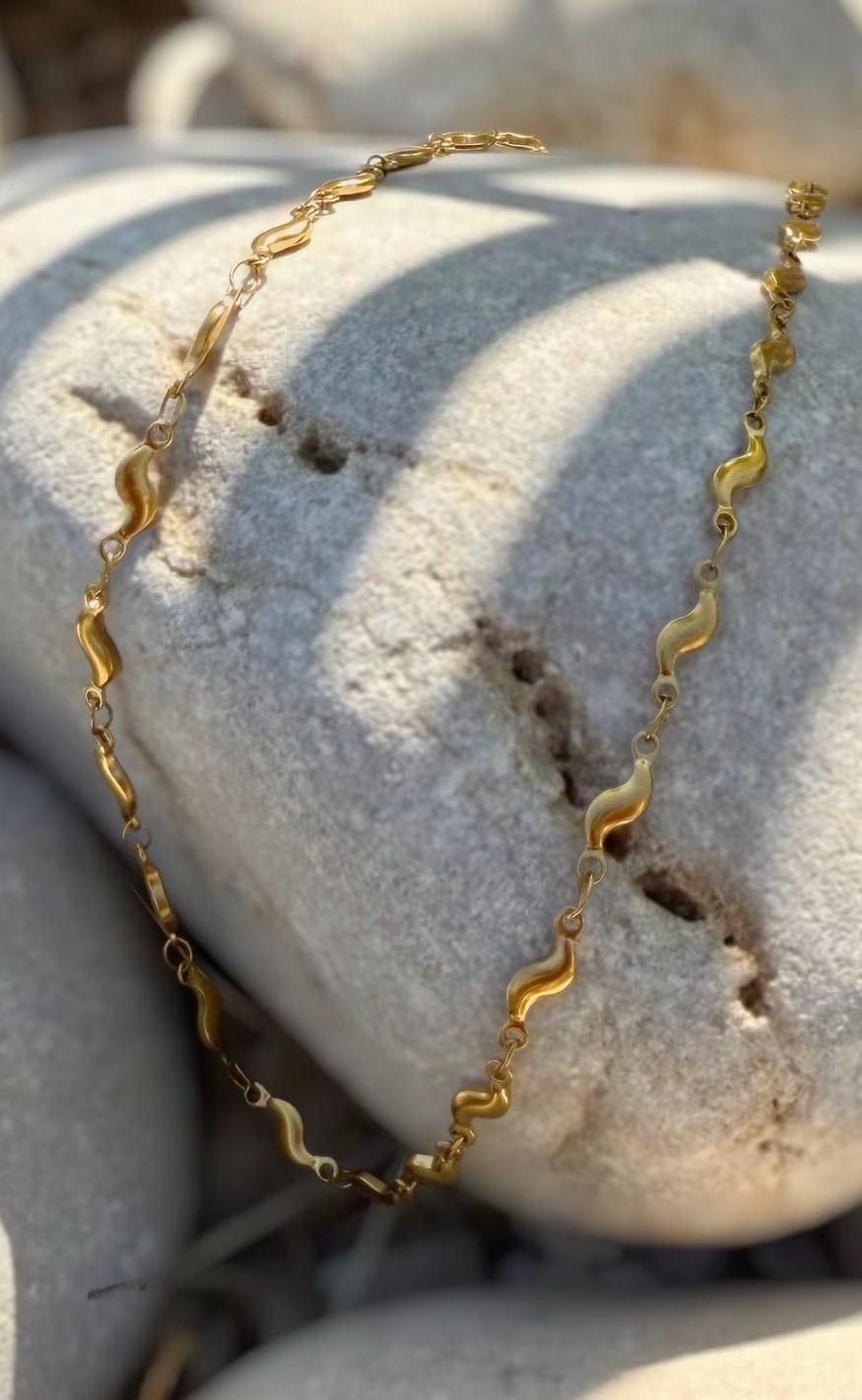 Smykkeli Copenhagen Halskæde - Wave - Gold Colour