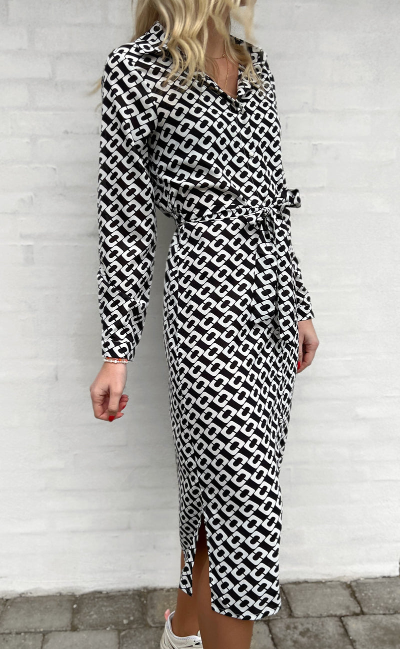 Say INA Copenhagen Kjole - Isa - Black Square