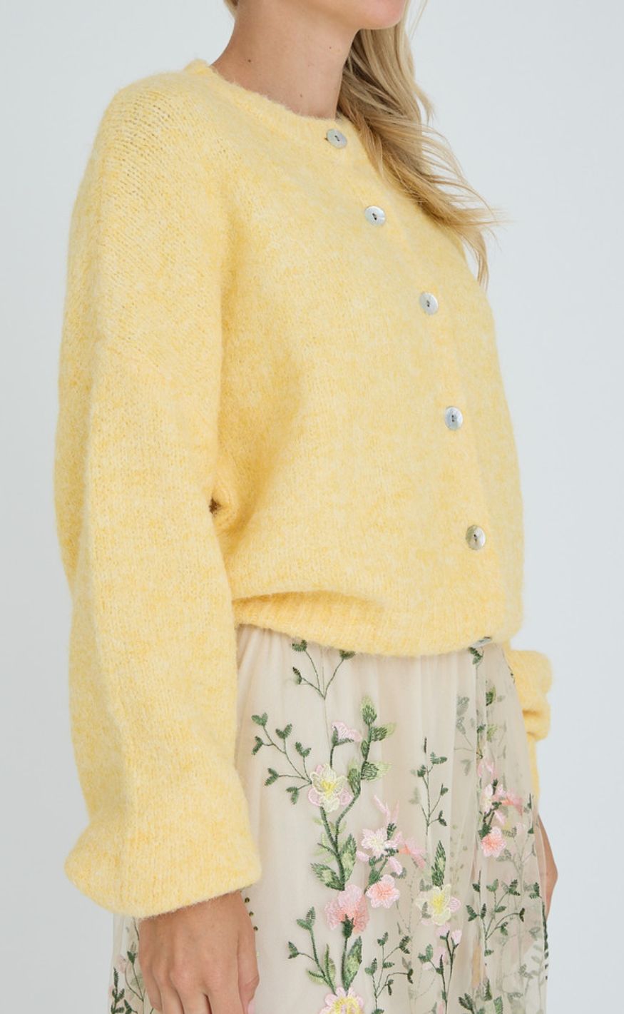 A-View Cardigan - Soft - Pale Yellow