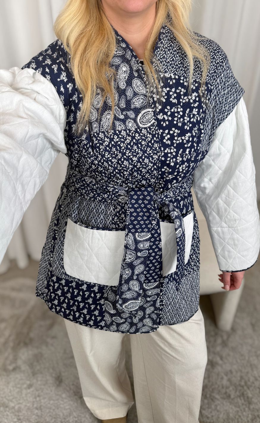 A-View Jakke - Katie patch - 687 Navy/white