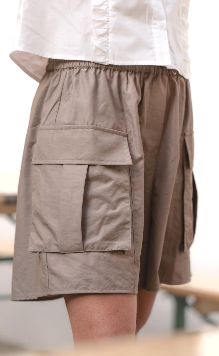 A-View Shorts - Cargo - Light Army