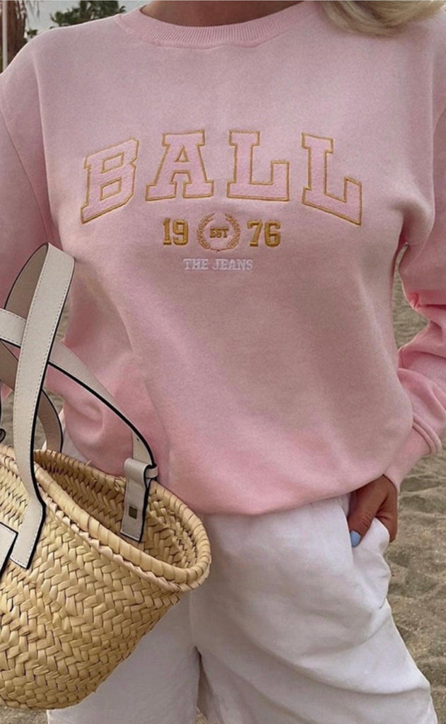 BALL Original Sweatshirt - L. Taylor - Milkshake