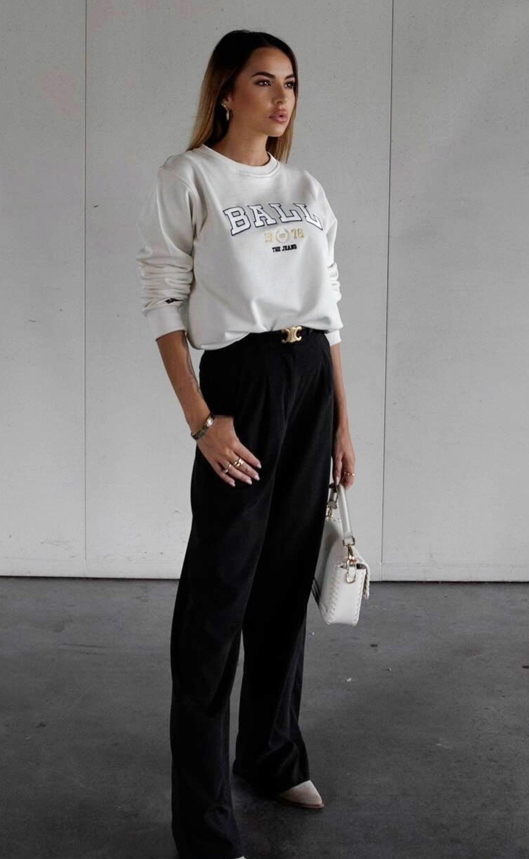 BALL Original Sweatshirt - L. Taylor - Off White