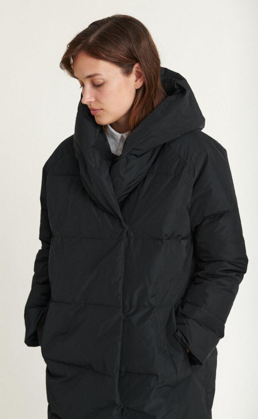 Basic Apparel Jakke - Tenna - Black