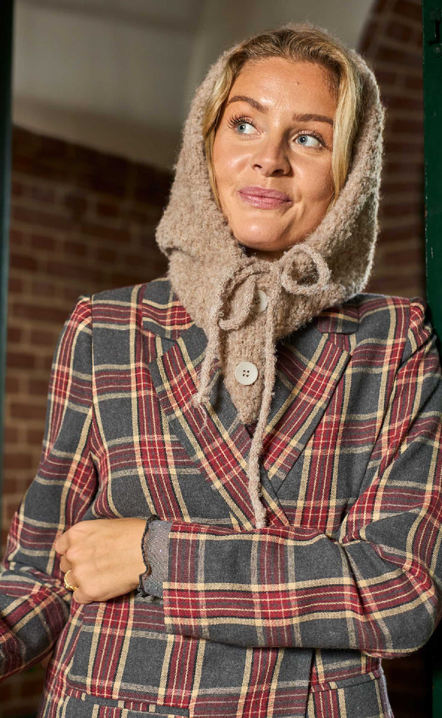 Black Colour Balaclava - Willow - Creme