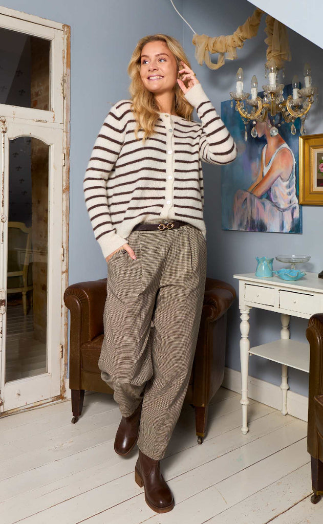 Black Colour Cardigan - Dell - Off White