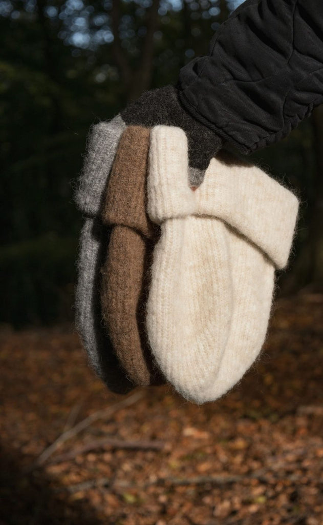 Black Colour Hue - Ginger - Grey