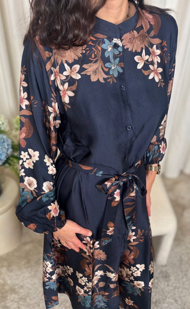 Black Colour Kjole - Zendaya - Navy Flower