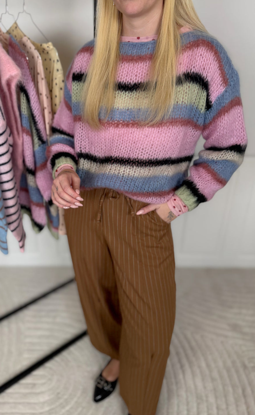 Black Colour Strik - Frey - Soft Candy