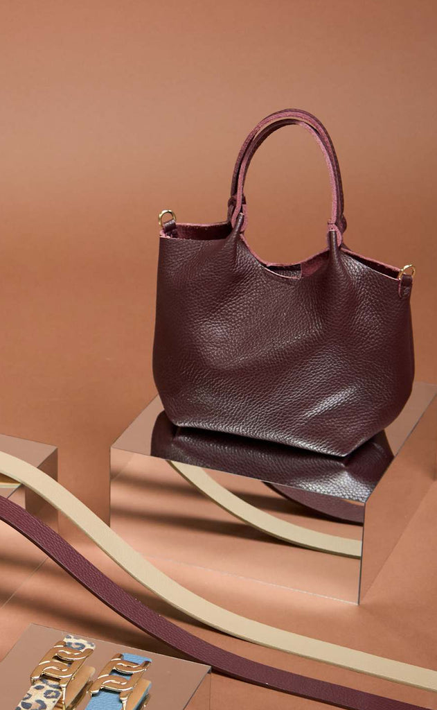 Black Colour Taske - Isolde Leather - Wine