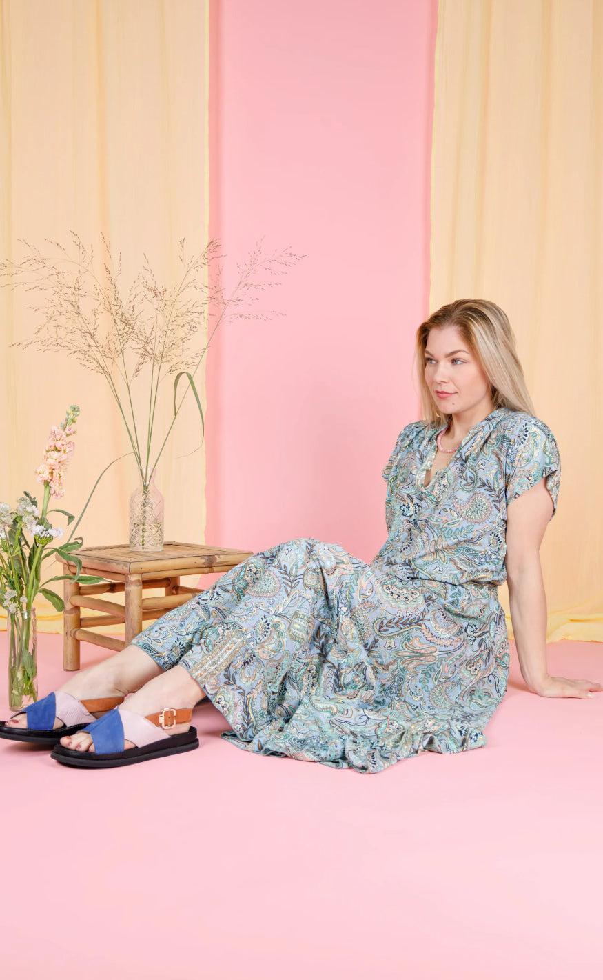 Black Colour Top - Luna Andrea - Blue Garden