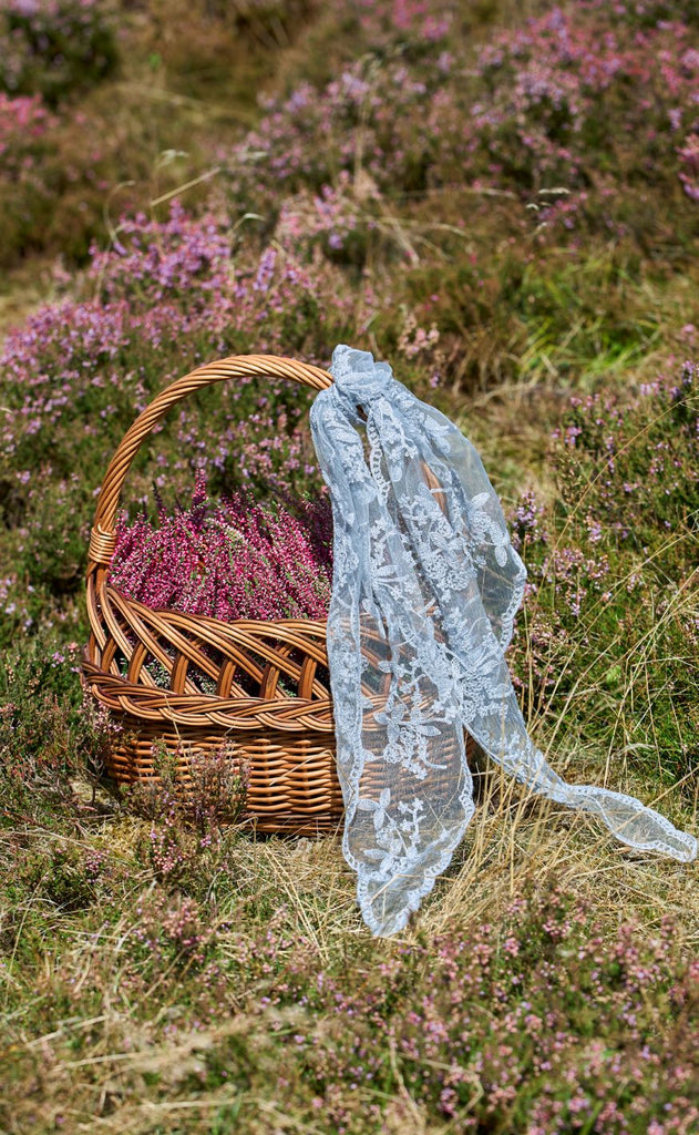 Black Colour Tørklæde - Miriana Lace - Grey Blue