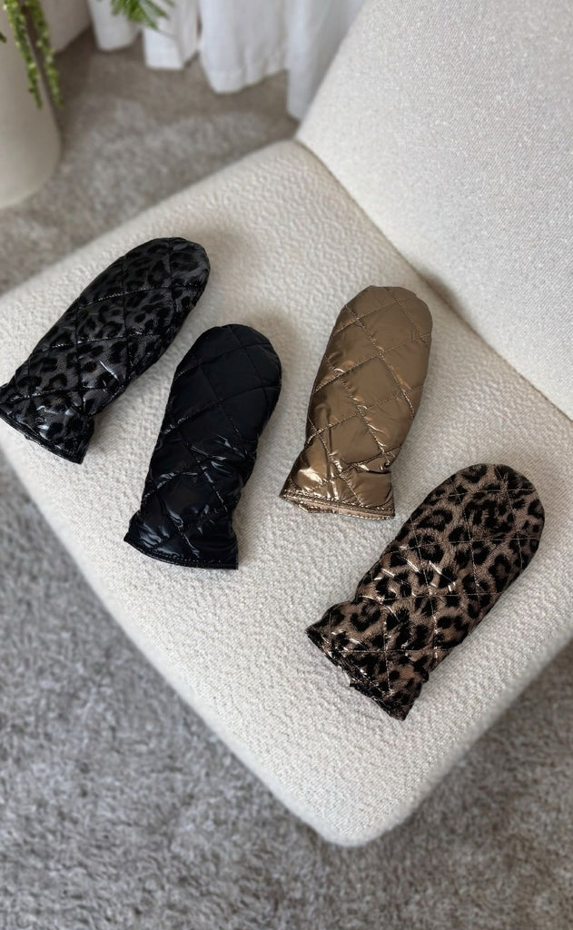 Black Colour Vanter - Nadina - Golden Leo