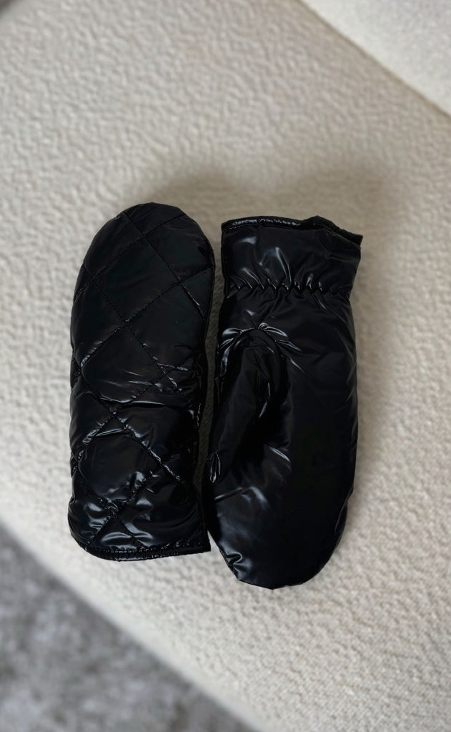 Black Colour Vanter - Paloma - Black Metallic