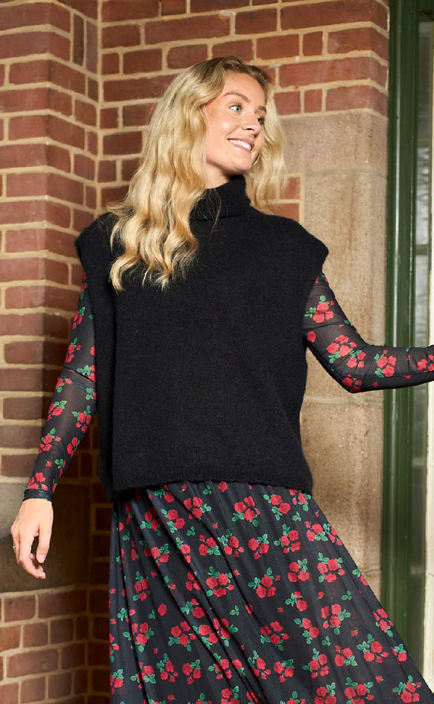 Black Colour Vest - Dell - Black