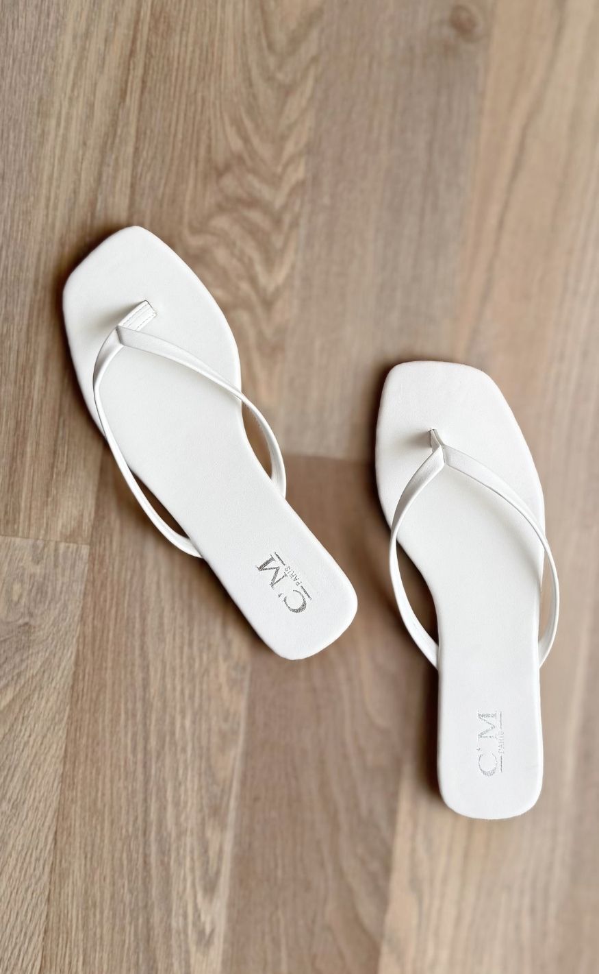Chosen Flip Flops - Chris - White