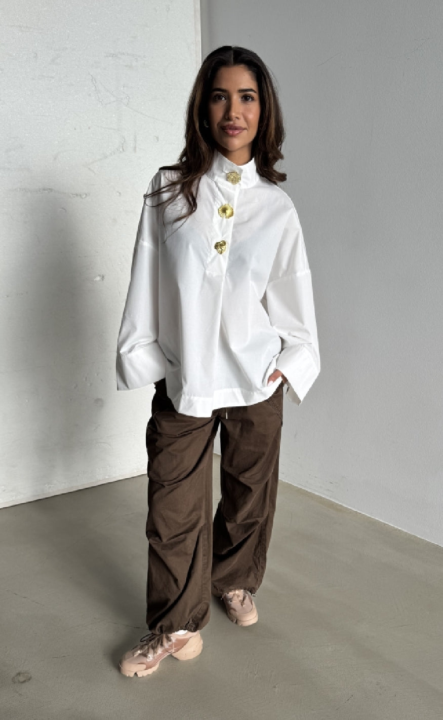 Continue Bluse - Klara High Neck - White