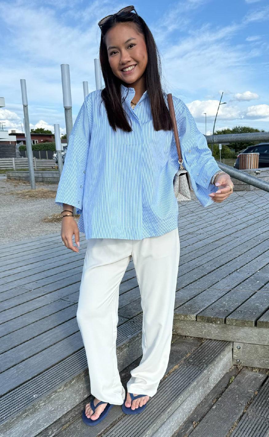 Continue Skjorte - Klara - Blue Stripe
