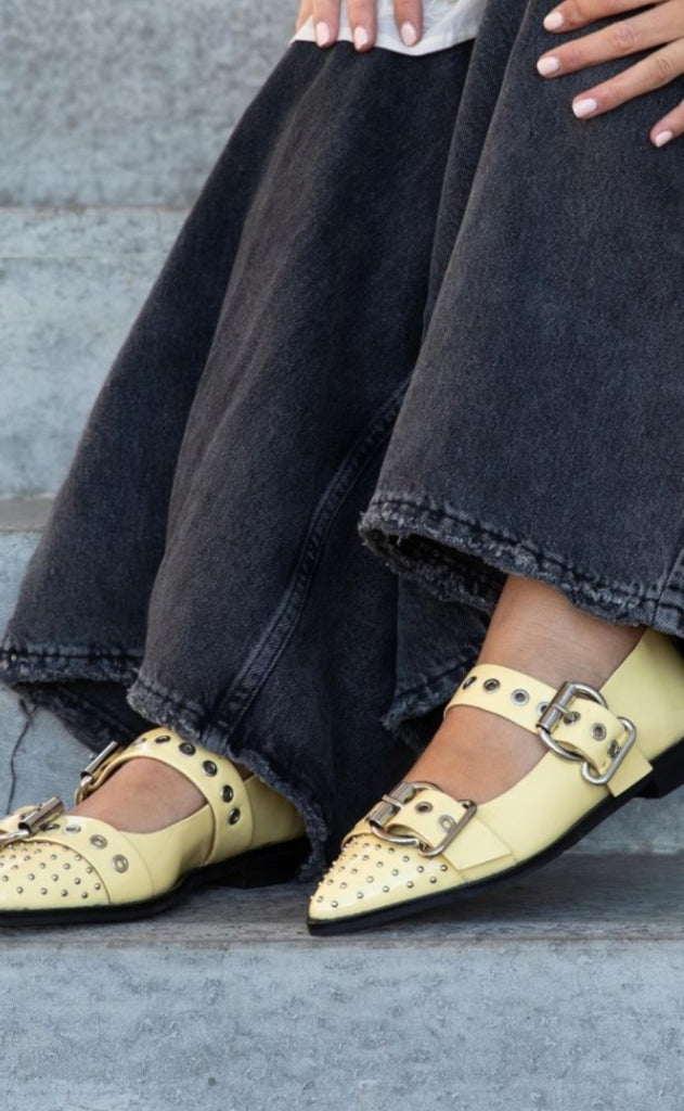 Copenhagen Shoes Loafers - Future Vibes Pantent - Yellow