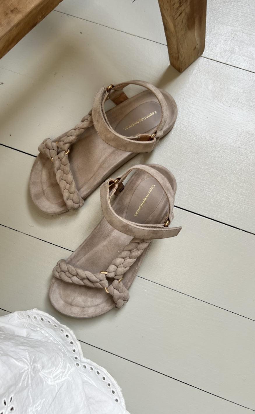 Copenhagen Shoes Sandaler - Beach Suede - Biscuit