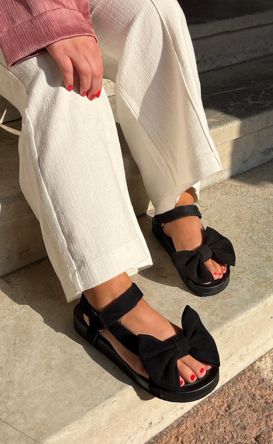 Copenhagen Shoes Sandaler By Josefine Valentin - Sky And Diamonds - Black