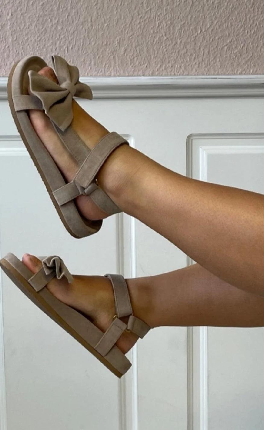 Copenhagen Shoes Sandaler By Josefine Valentin - Sky And Diamonds Suede - Beige