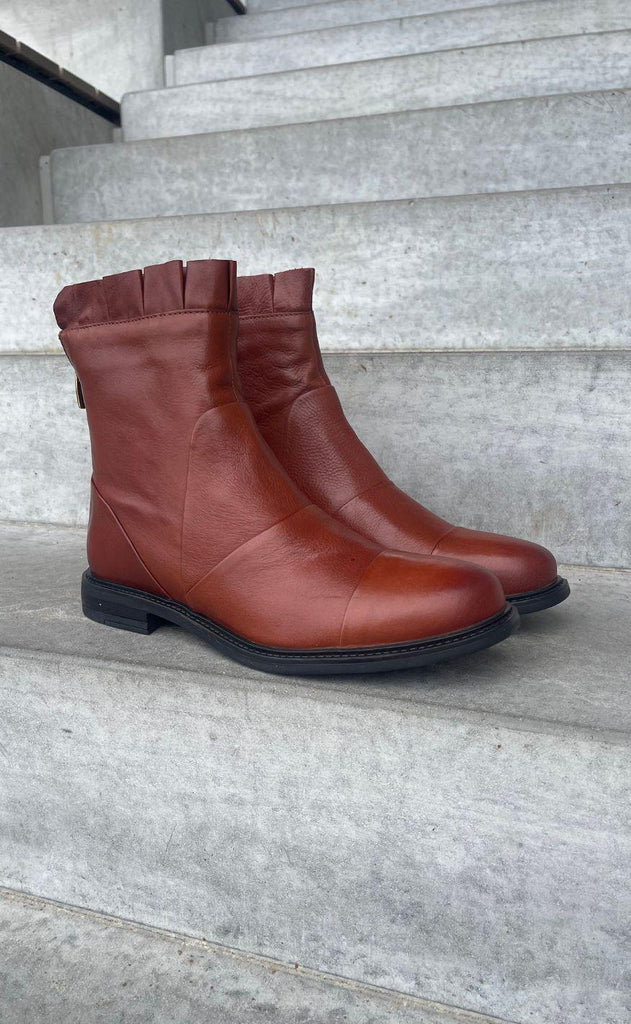Copenhagen Shoes Støvle - Margaret - Cognac