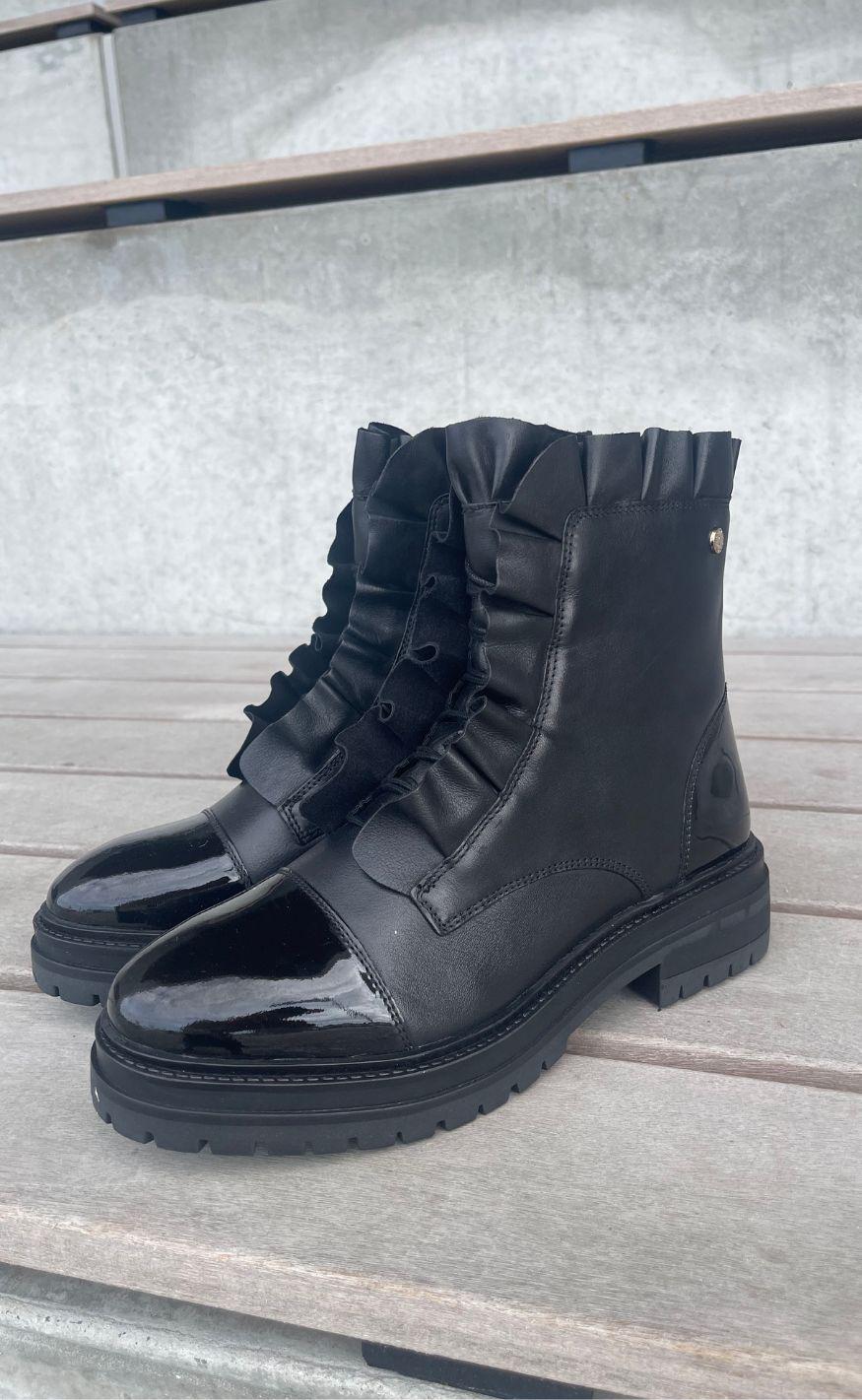 Copenhagen Shoes Støvle - Pretty - Black Patent