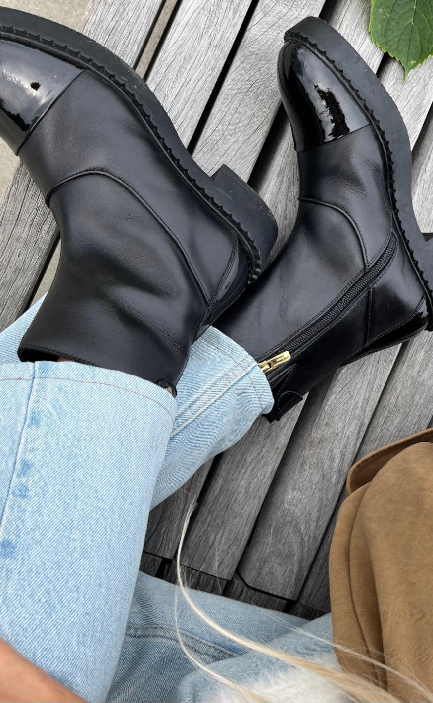 Copenhagen Shoes Støvler - Amie - Black Patent