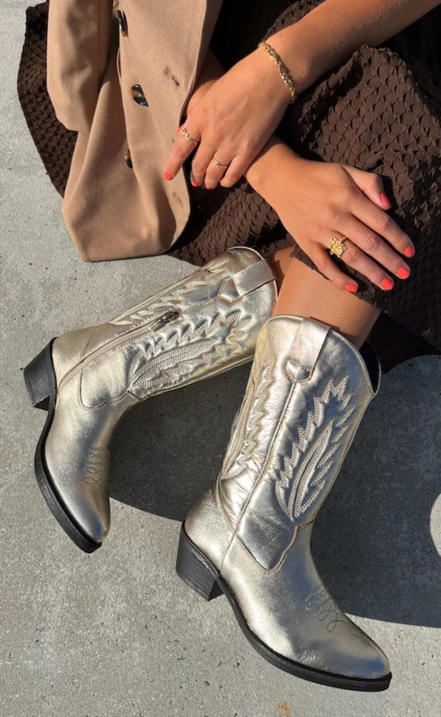Copenhagen Shoes Støvler By Josefine Valentin - Keep Your Power - Gold Metallic