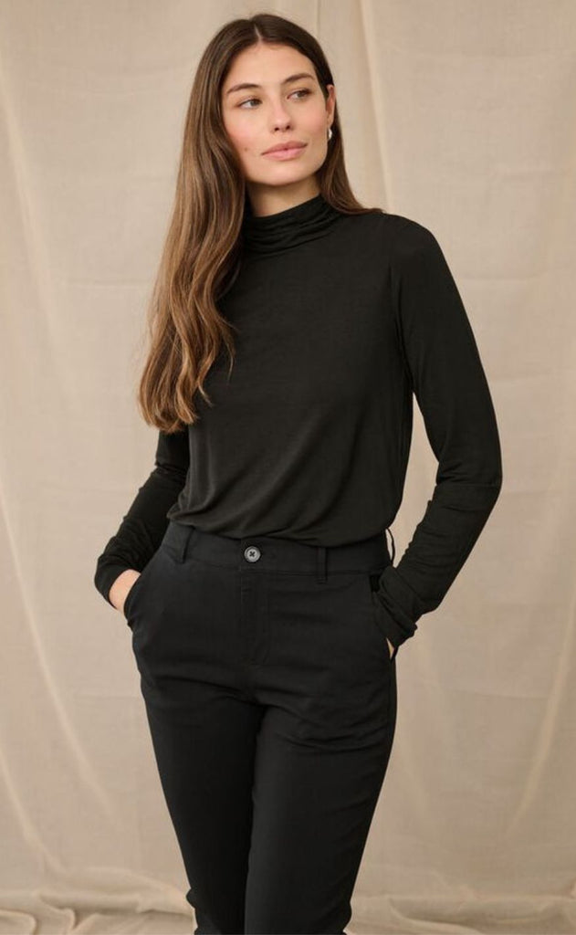Culture Bluse - Poppy Rollneck - Black