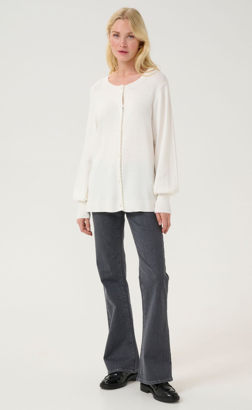 Culture Cardigan - Annemarie Scallop - Spring Gardenia