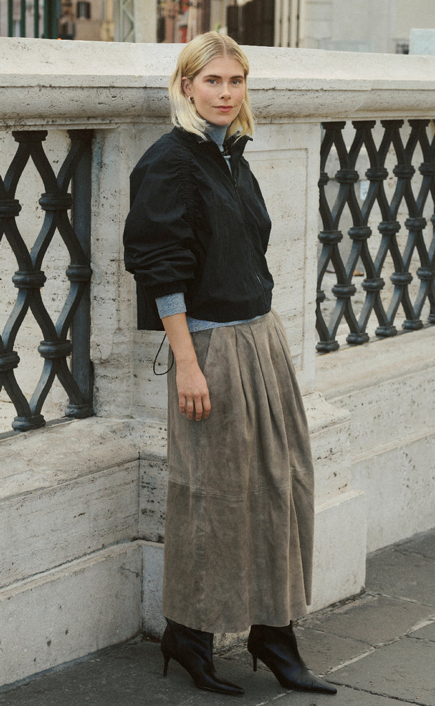 Culture Jakke - Cornelie Short - Black