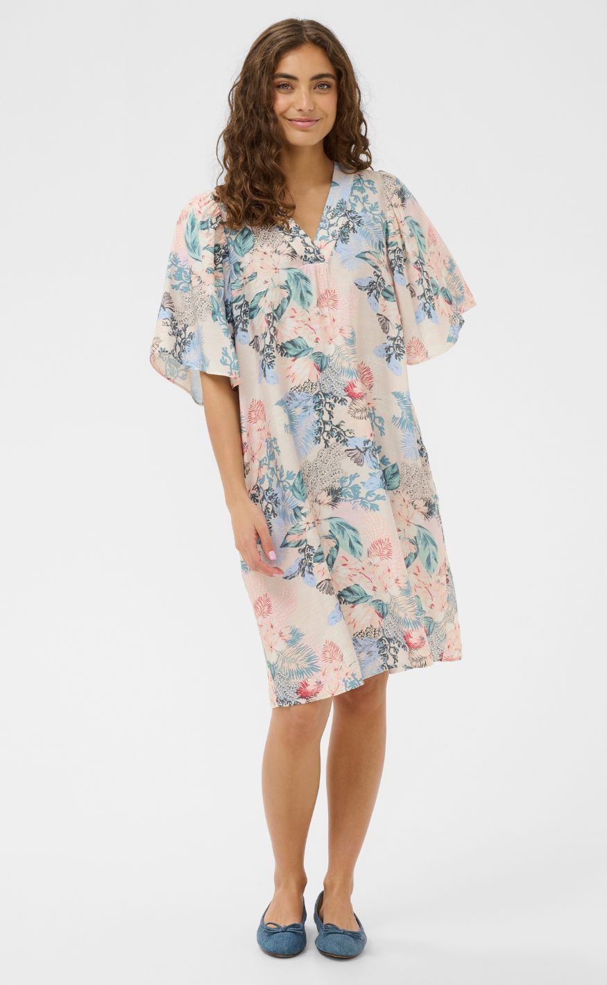 Culture Kjole - Lotus Greece Short - Whitecap/Blue Leaf