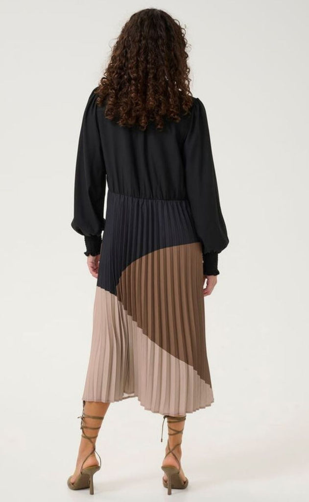 Culture Kjole - Mab Betty Colorblock - Black/ RainDrum/TimberWolf