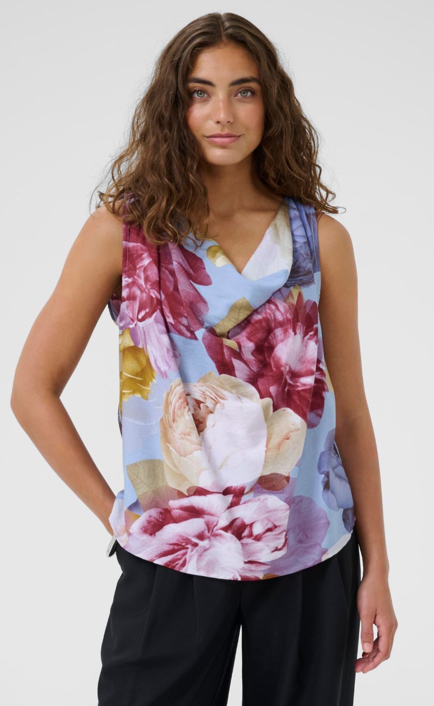 Culture Top - Magna Greece - Blue//Pink/Yellow Flower