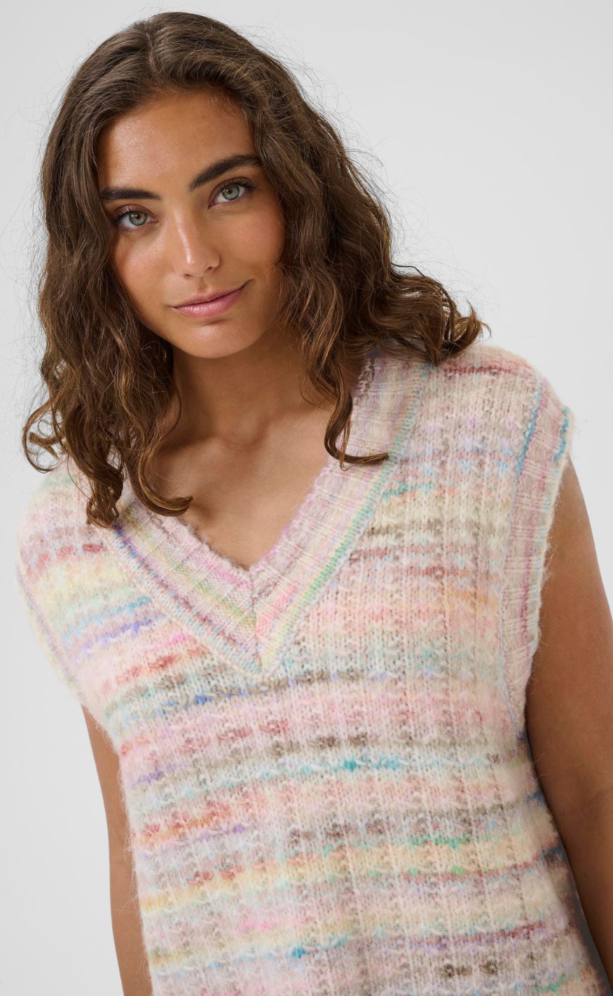 Culture Vest - Bilo - Pink Multi
